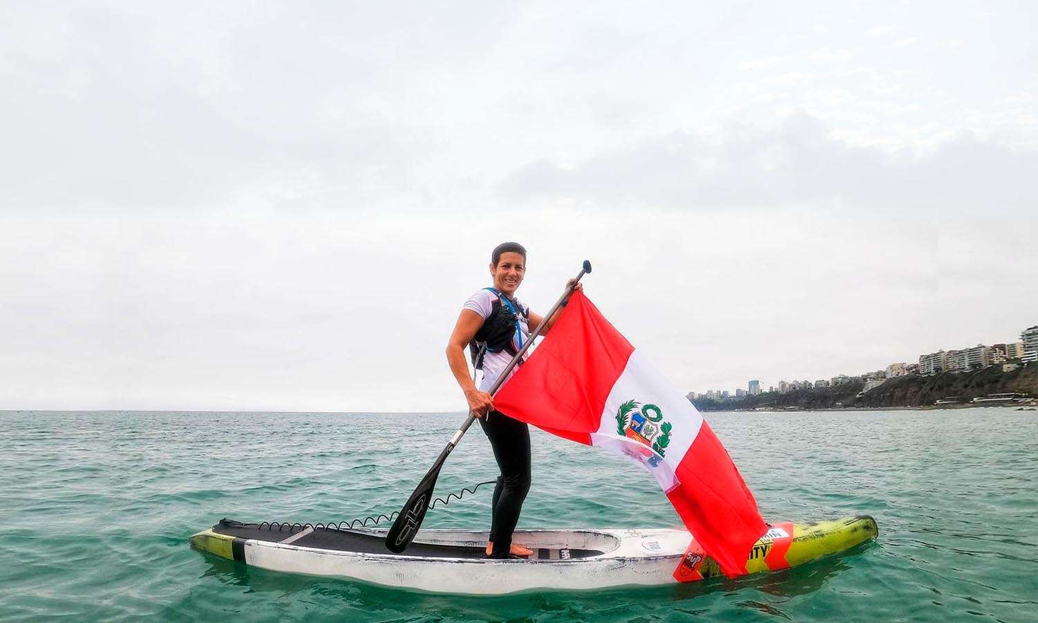 Dos peruanos en el TOP 10 del World Tour de SUP RACE FENTA Perú