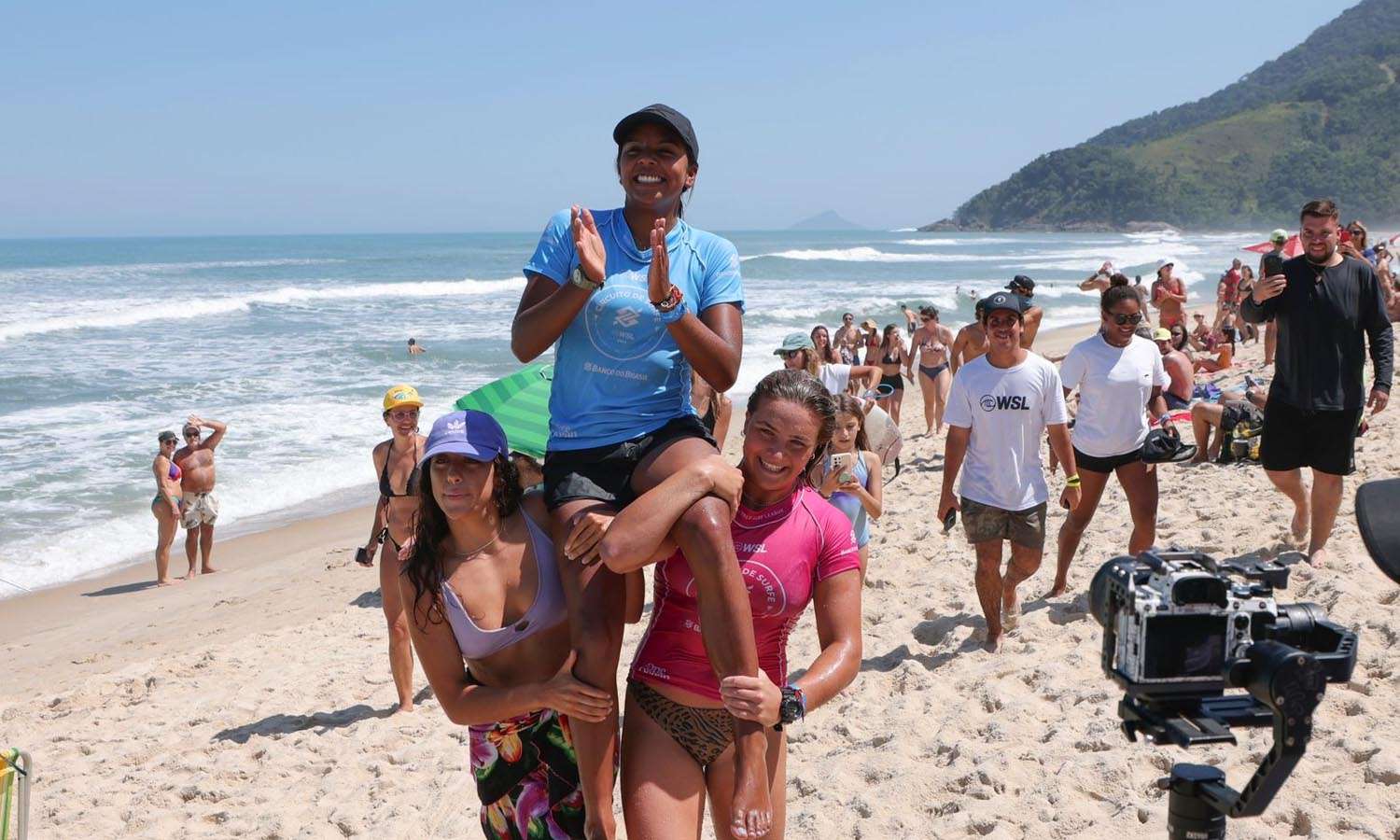 ARENA RODRÍGUEZ CAMPEONA DEL CIRCUITO BANCO DE BRASIL - WQS 1000.  FENTA Perú